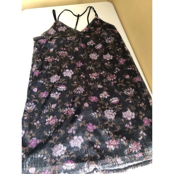 Xhilaration  Sequin Floral Rose Sleeveless Y Back Swing Mini Dress NWT - Picture 3 of 10
